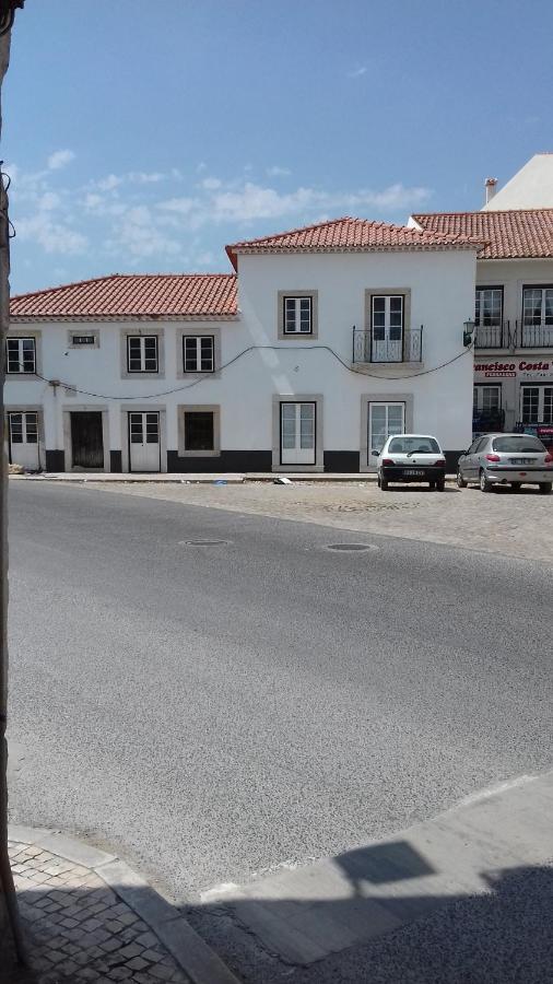 Largo Da Rainha, Guesthouse Merciana Kültér fotó