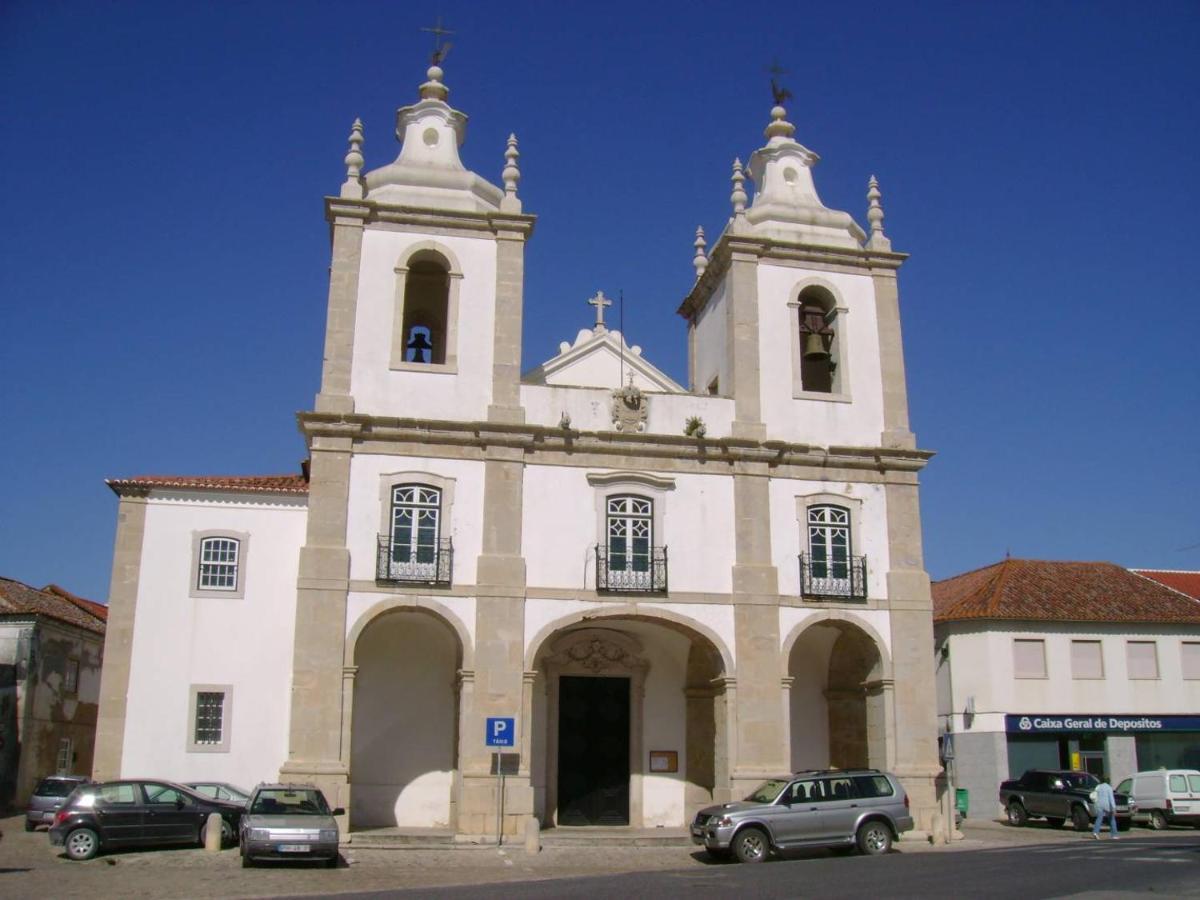 Largo Da Rainha, Guesthouse Merciana Kültér fotó