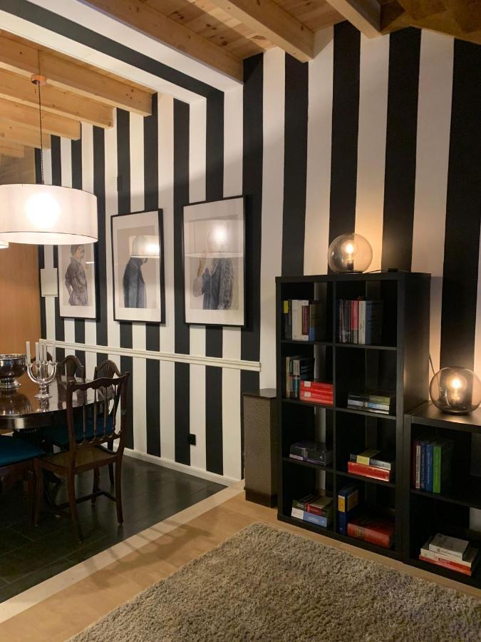 Largo Da Rainha, Guesthouse Merciana Kültér fotó