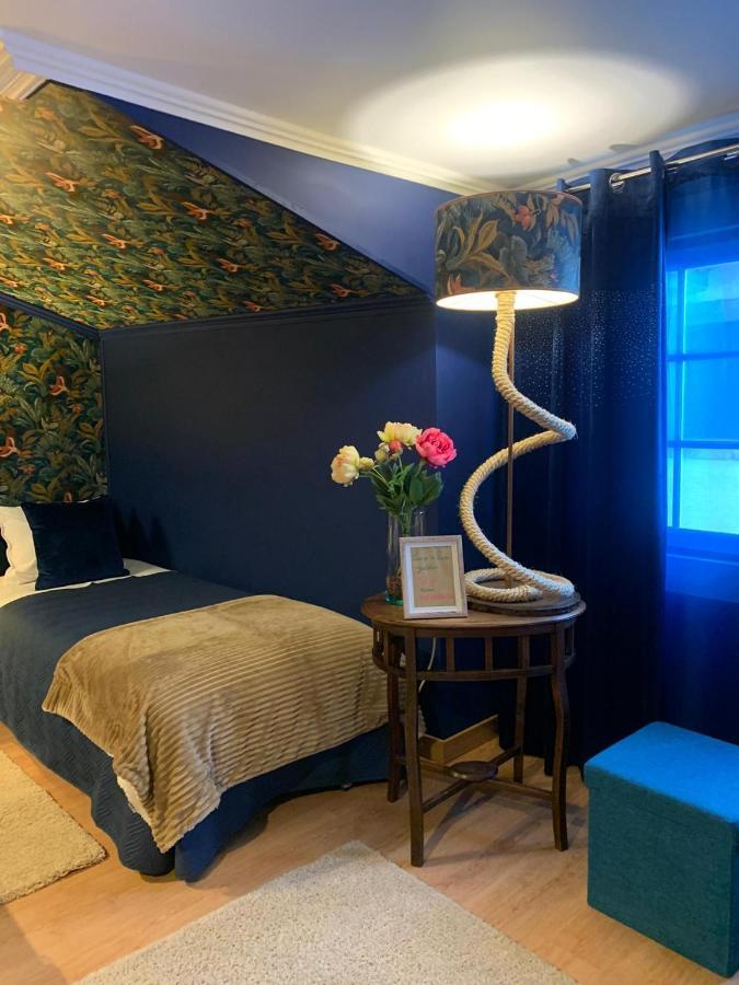 Largo Da Rainha, Guesthouse Merciana Kültér fotó